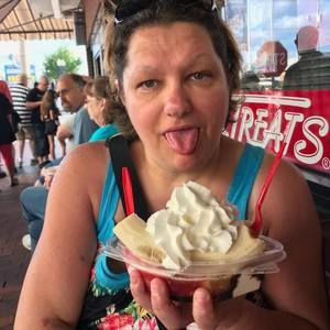 Meet your Posher, Antonina caprio